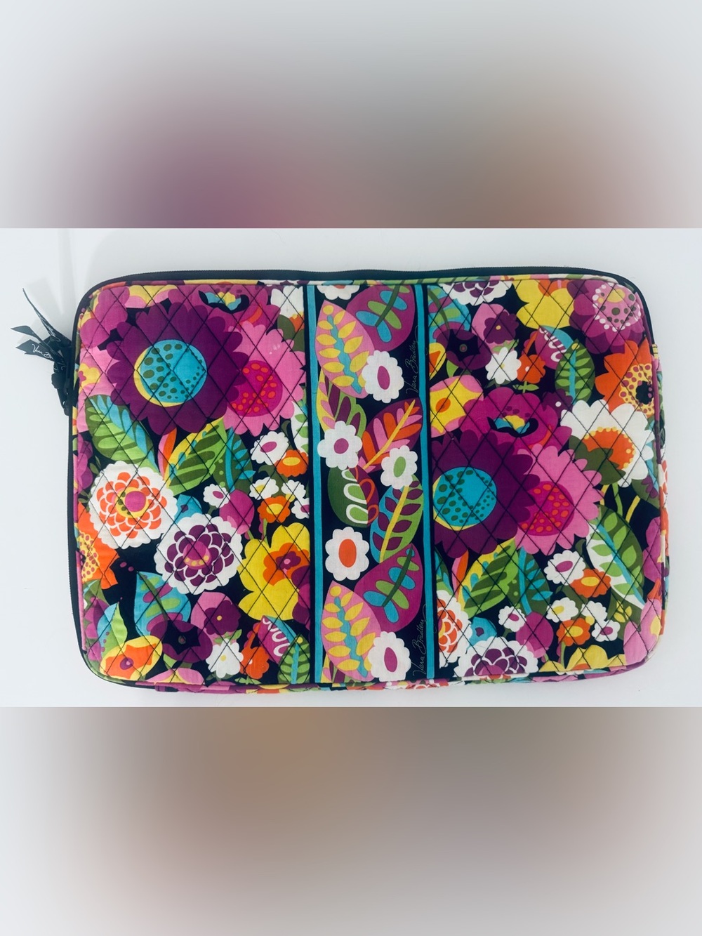 Vera Bradley Va Va Bloom Quilted Laptop Sleeve Padded Soft Zips Inside Pocket